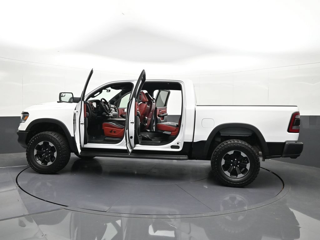 Used 2019 RAM 1500 Rebel AWD/4WD image 40