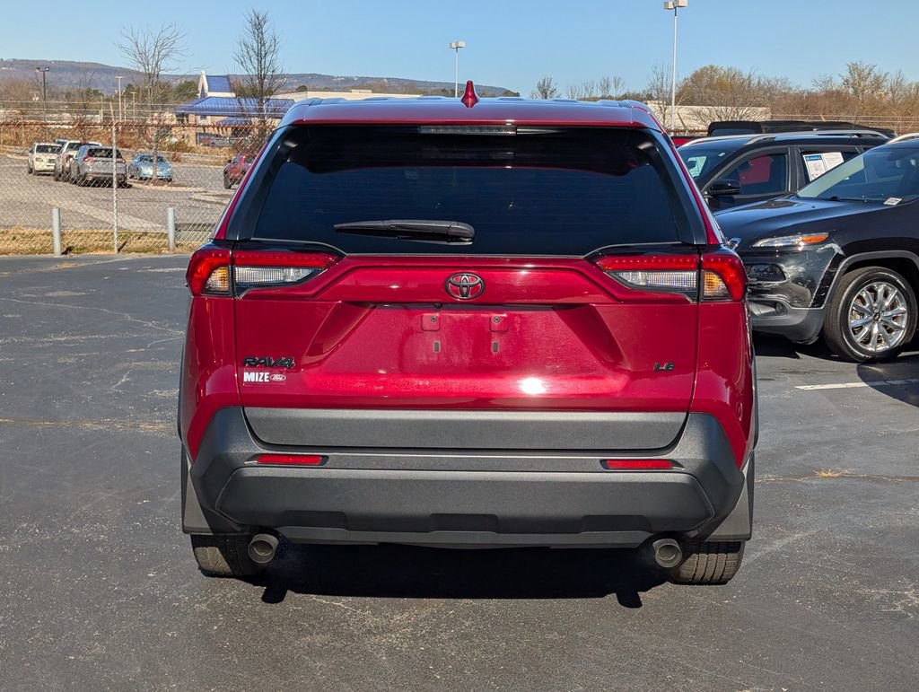 Used 2023 Toyota RAV4 LE image 8
