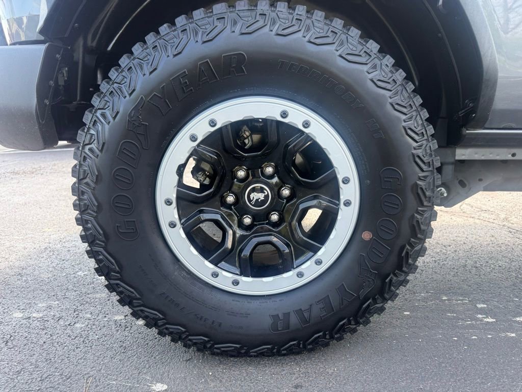 Used 2023 Ford Bronco Big Bend w/ Sasquatch Package AWD/4WD image 53