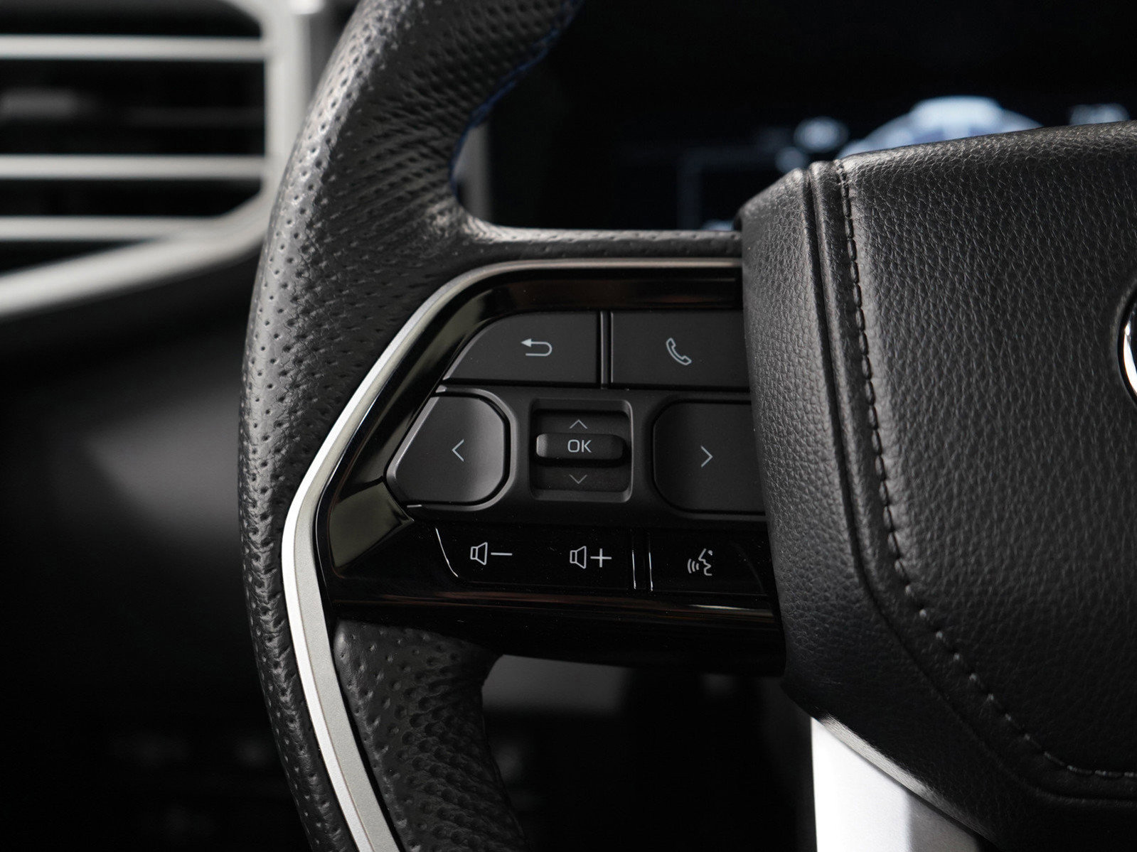 New 2024 Toyota Sequoia Limited image 31