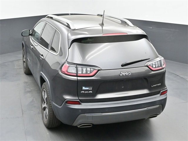Used 2019 Jeep Cherokee Limited image 30