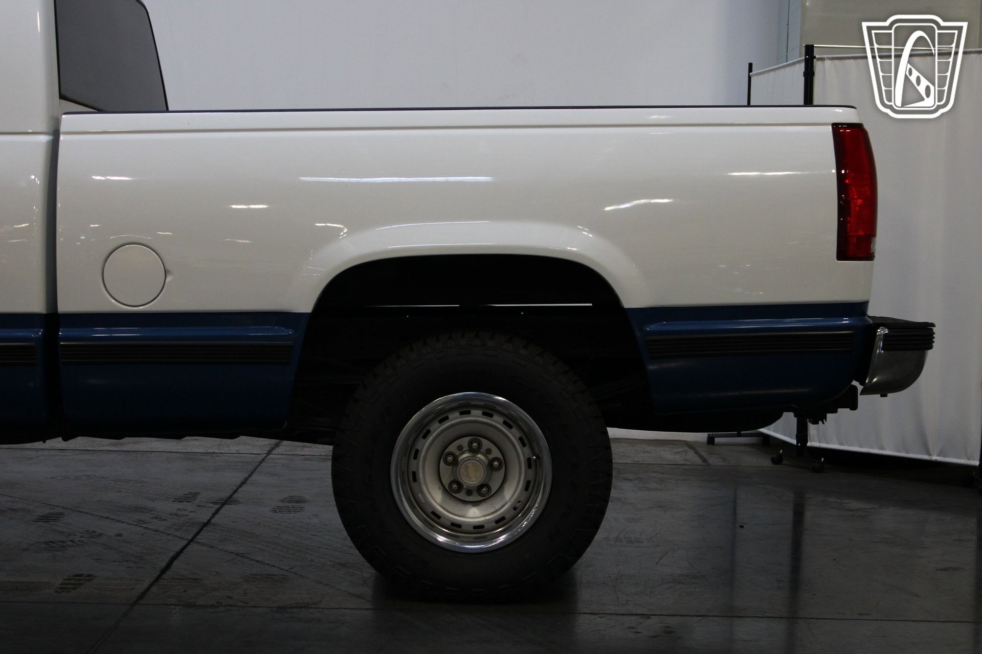 Used 1989 Chevrolet Silverado 1500 2WD Extended Cab image 40
