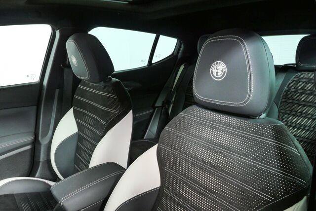 New 2026 Alfa Romeo Tonale w/ Active Assist Package AWD/4WD image 3