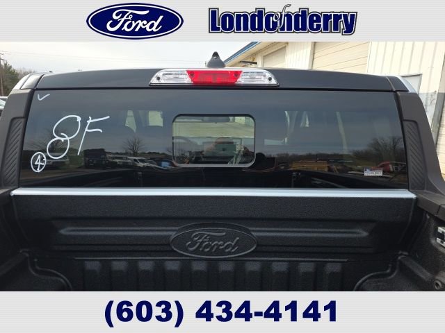 New 2026 Ford Maverick Lariat w/ Black Appearance Package image 10