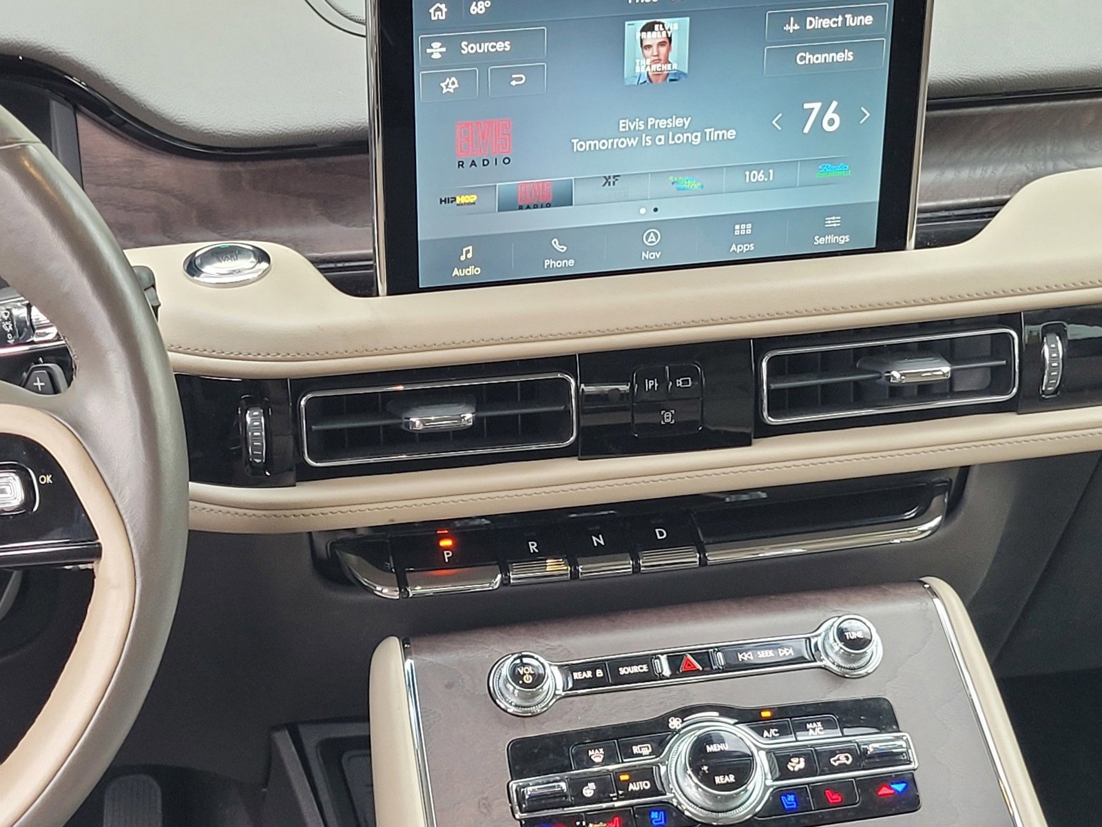 Used 2023 Lincoln Aviator Reserve w/ Equipment Group 201A image 15