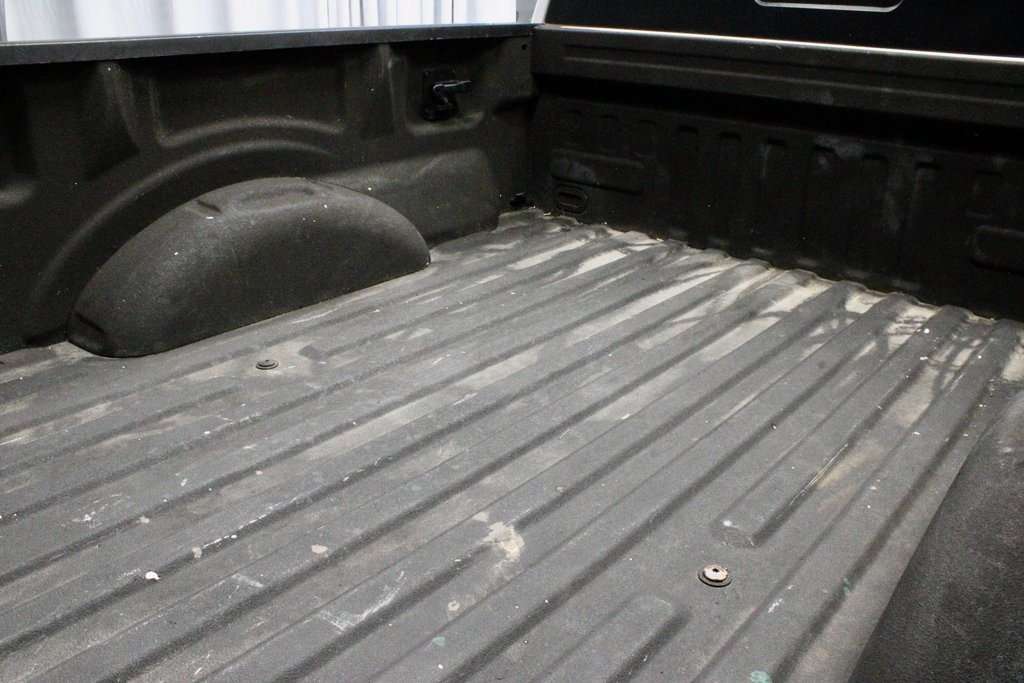 Used 2016 Ford F150 Lariat w/ Equipment Group 502A Luxury image 17