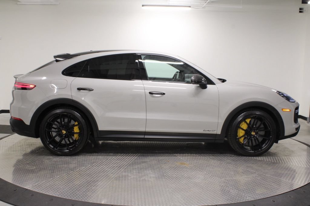 Certified 2023 Porsche Cayenne Turbo GT AWD/4WD image 8