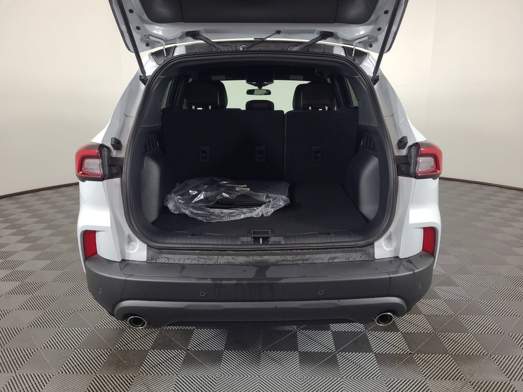 New 2026 Ford Escape ST-Line w/ Tech Pack #1 AWD/4WD image 24