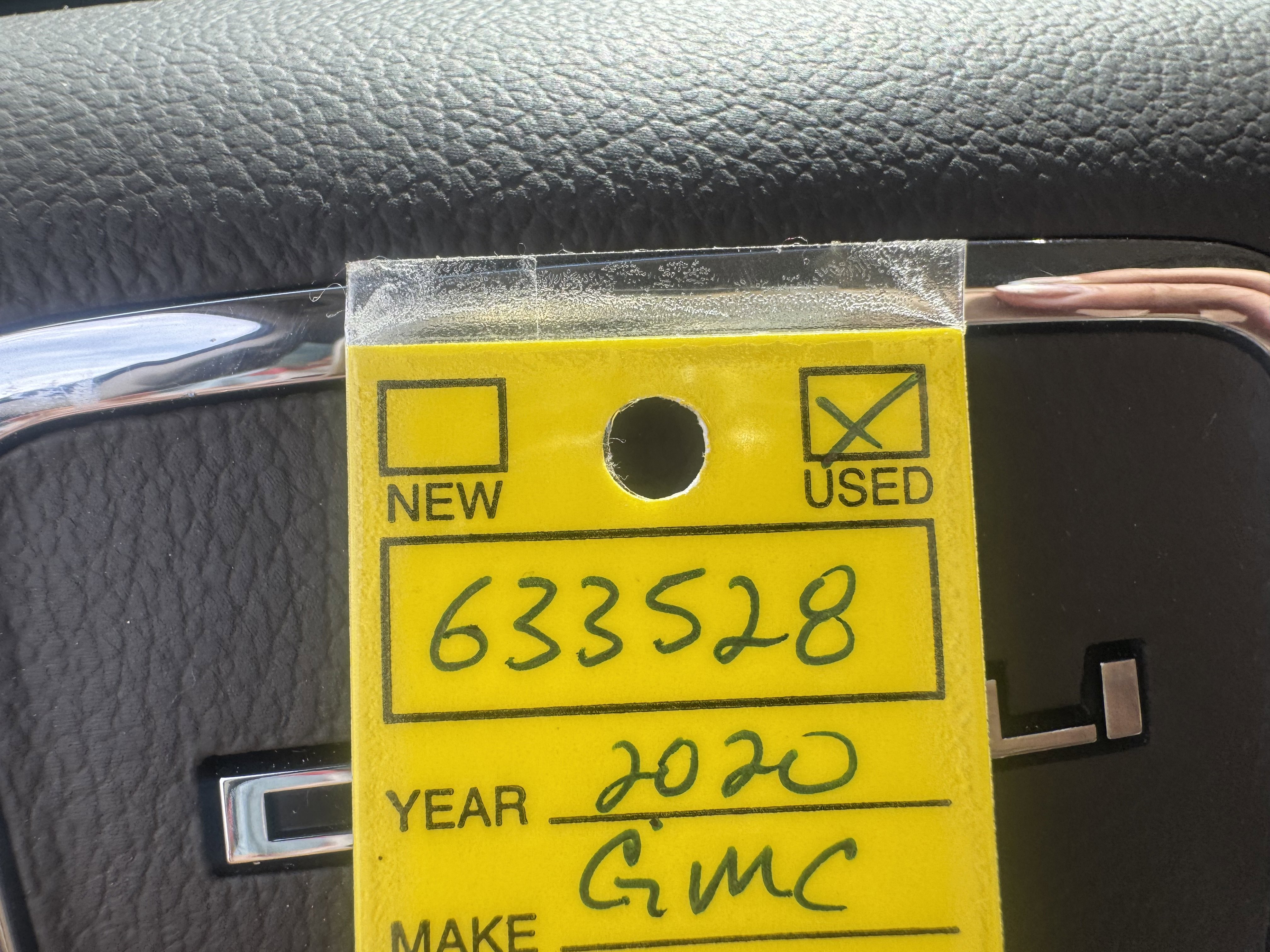 Used 2020 GMC Yukon Denali w/ Open Road Package RWD image 23