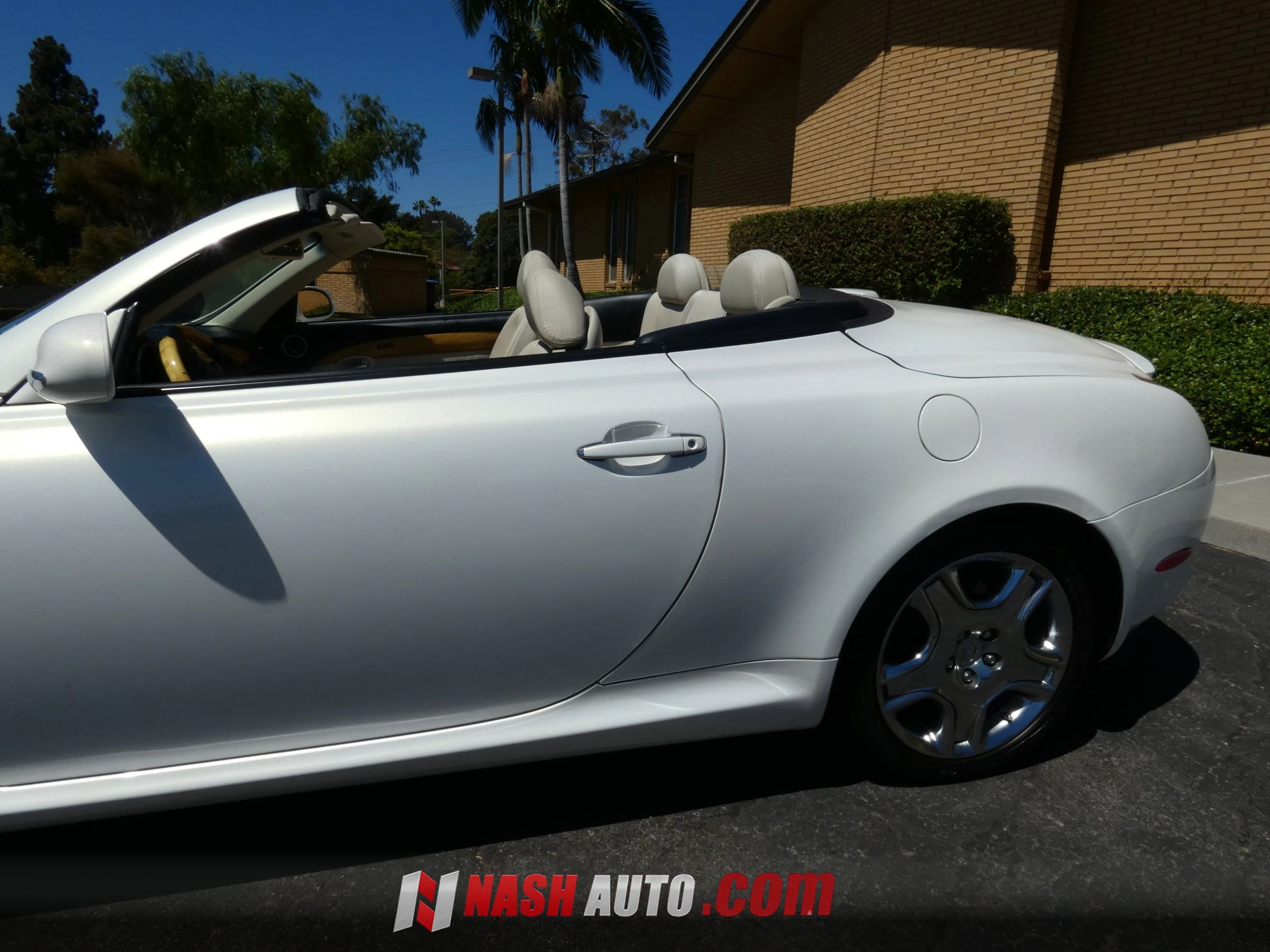 Used 2003 Lexus SC 430 Convertible RWD image 12