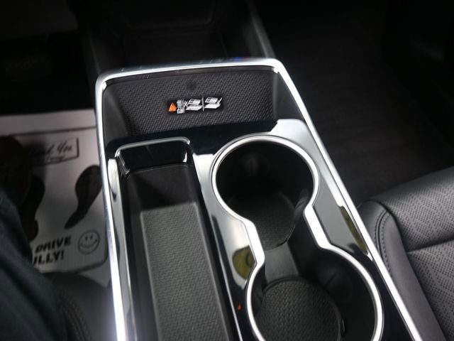 Used 2025 Chevrolet Equinox LT w/ Convenience Package II image 11