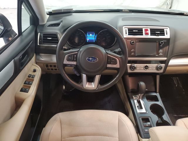 Used 2017 Subaru Outback 2.5i AWD/4WD image 15