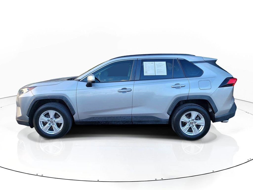Used 2019 Toyota RAV4 XLE image 5