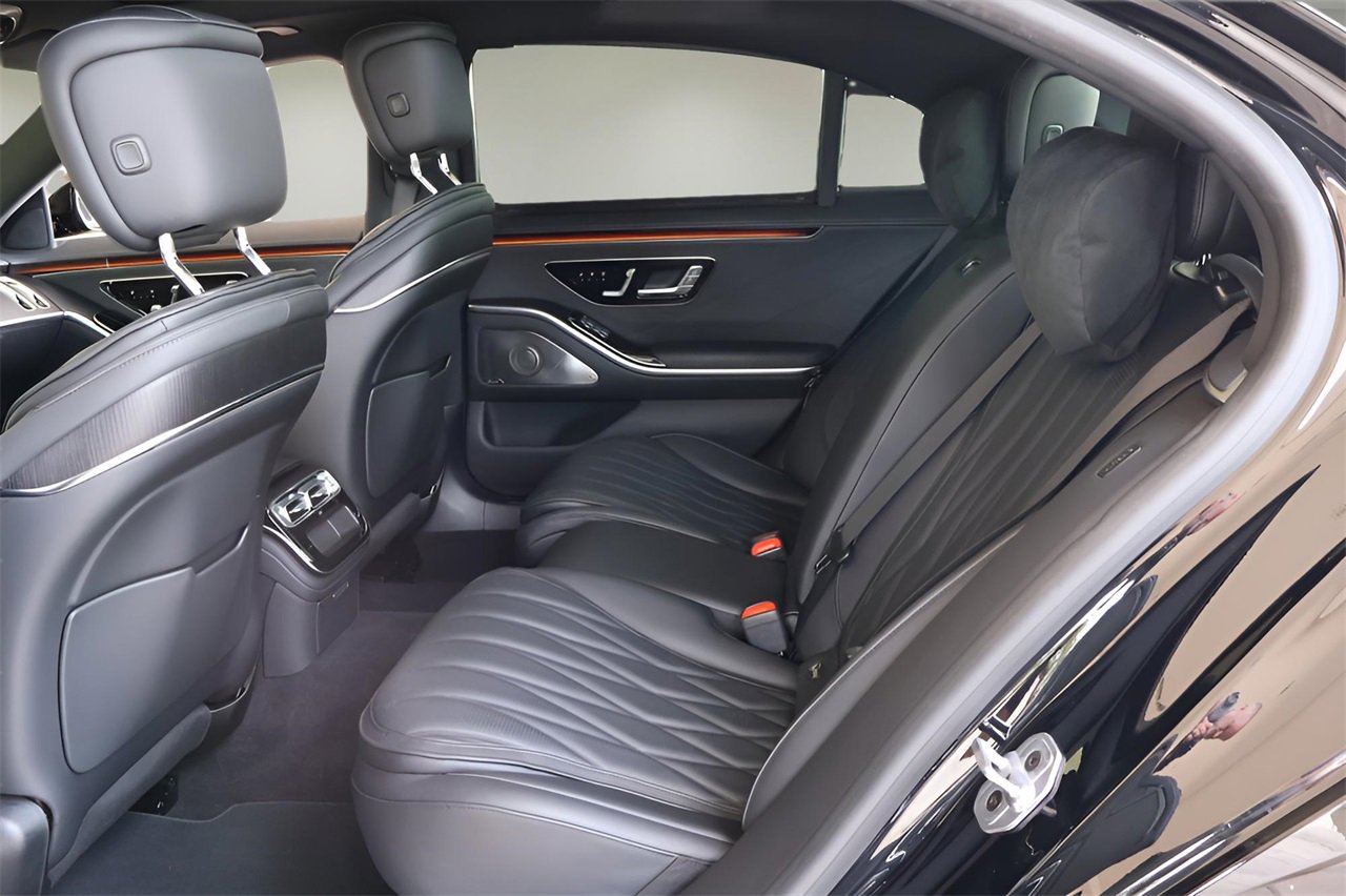 Used 2025 Mercedes-Benz S 63 AMG S image 13