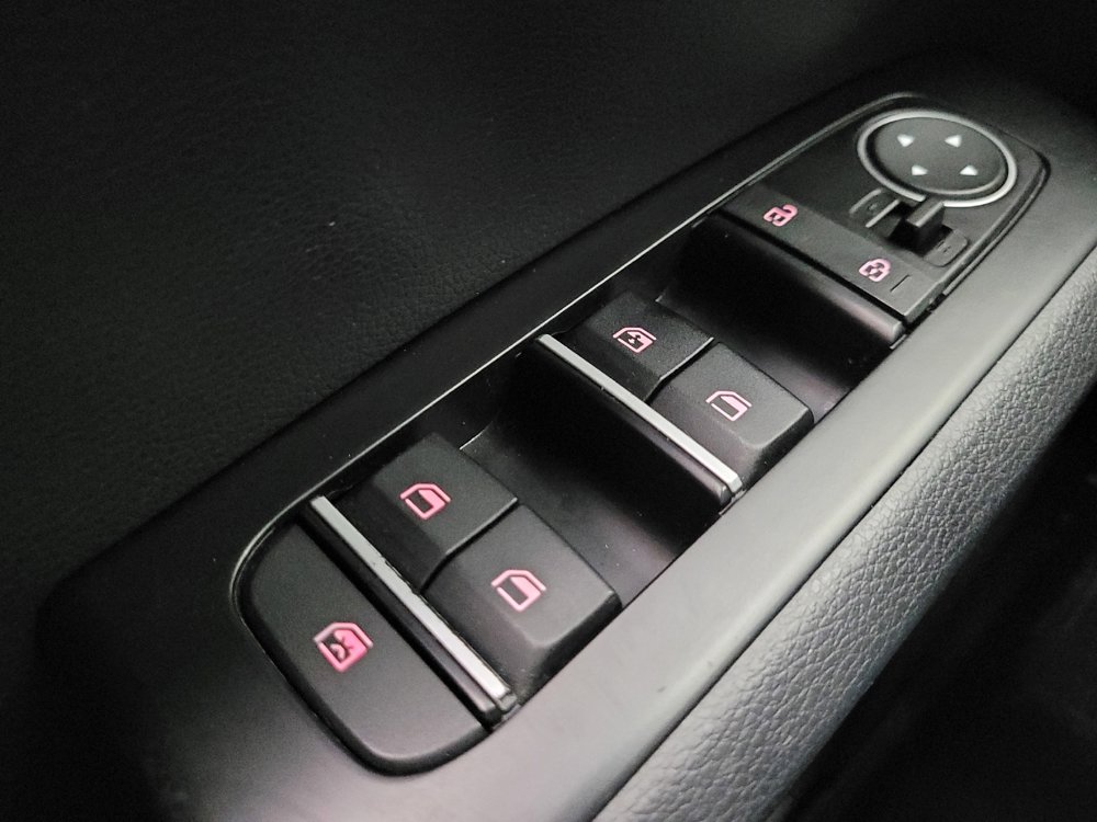 Used 2020 Kia Soul GT-Line Turbo image 27