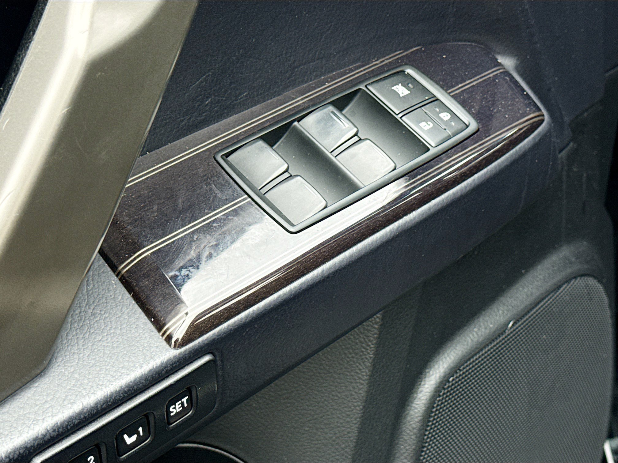Used 2021 Lexus GX 460 Luxury w/ Sport Design Package AWD/4WD image 8