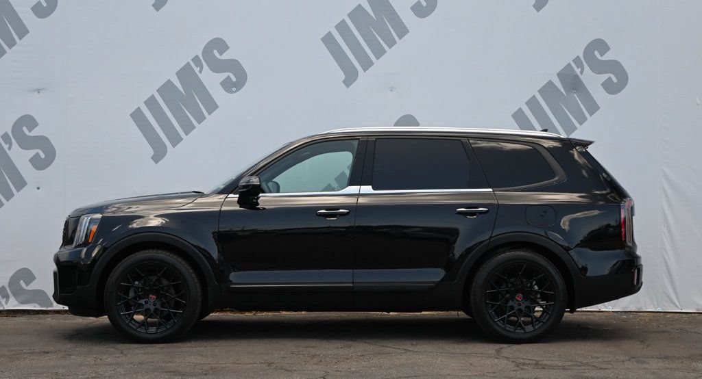 Used 2024 Kia Telluride SX w/ Towing Package FWD image 6