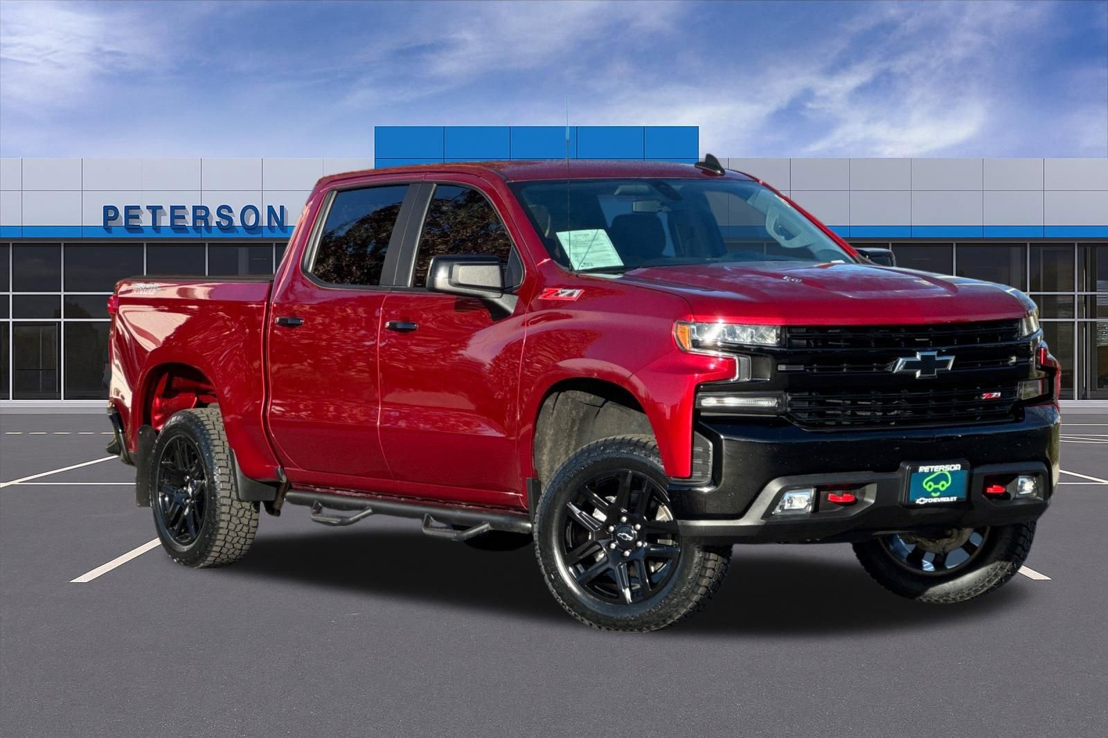 Used 2021 Chevrolet Silverado 1500 LT Trail Boss image 2