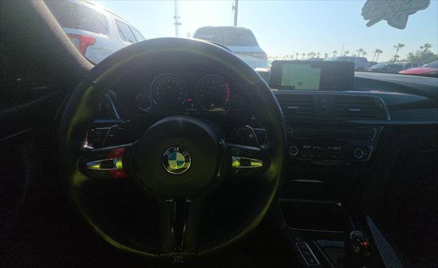 Used 2018 BMW M4 Coupe RWD image 24