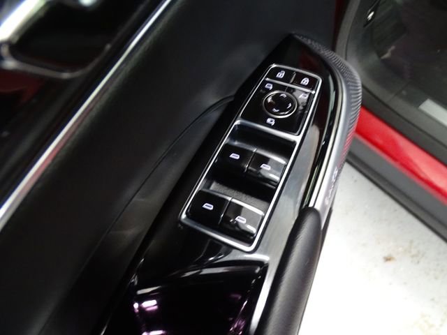 Used 2024 Cadillac Lyriq Luxury w/ LPO, Floor Liner Package image 10