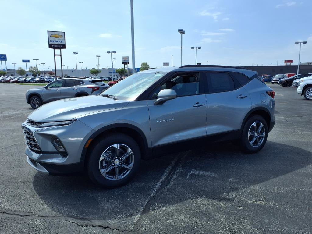 New 2025 Chevrolet Blazer LT w/ Convenience Package image 7