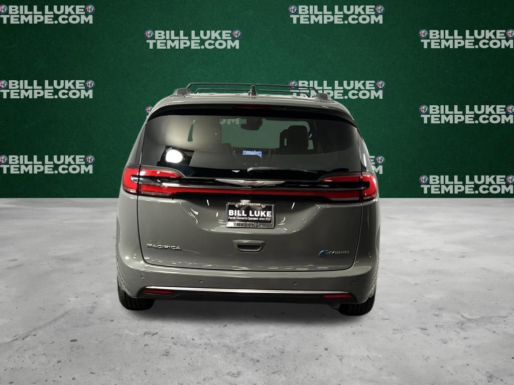 Used 2023 Chrysler Pacifica Pinnacle image 9