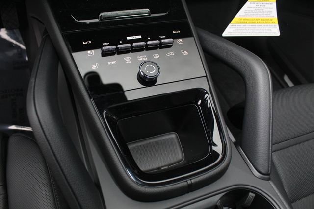 New 2026 Porsche Cayenne Base image 16