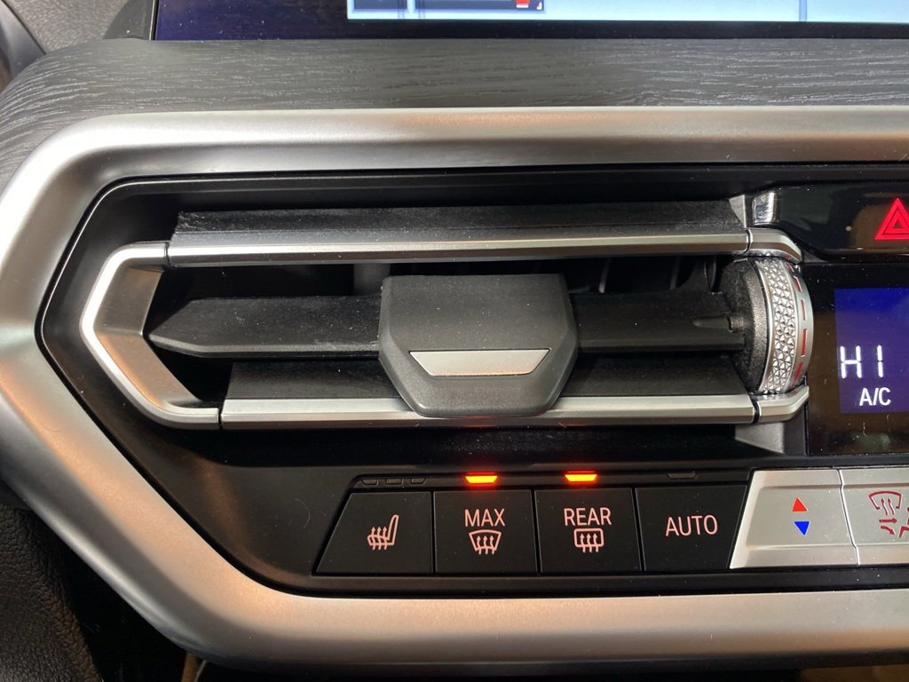 Certified 2024 BMW X3 xDrive30i w/ Convenience Package image 21