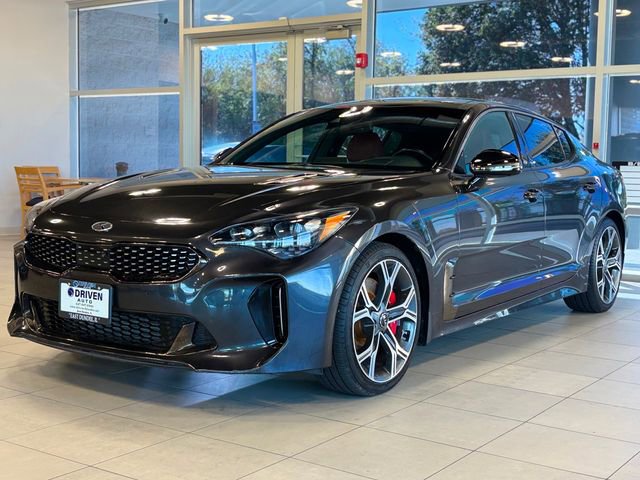 Used 2021 Kia Stinger GT2 image 4