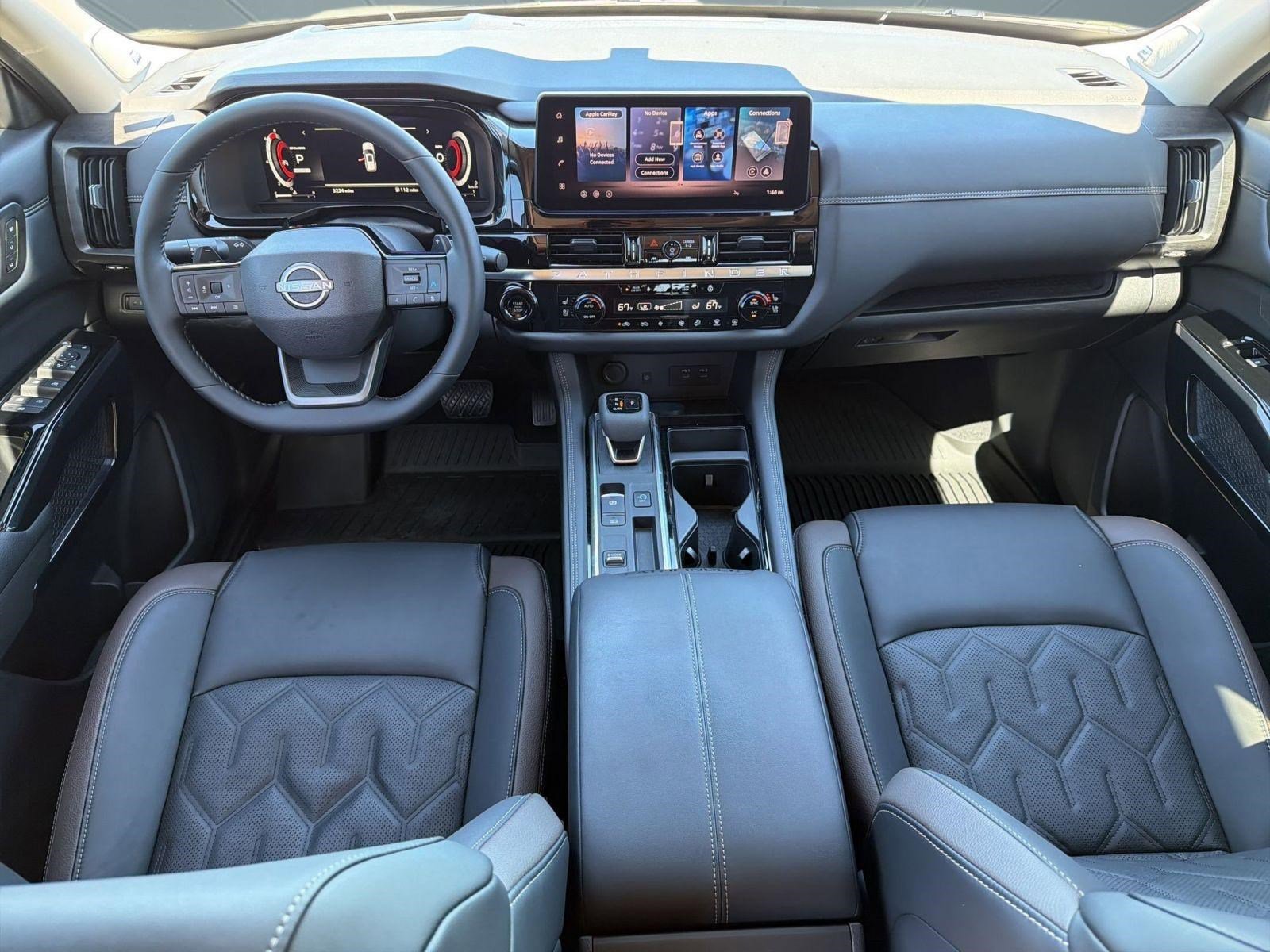 New 2026 Nissan Pathfinder Platinum image 17