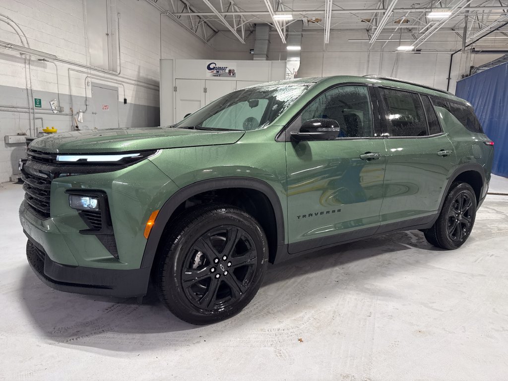 New 2027 Chevrolet Traverse LT w/ Midnight/Sport Edition