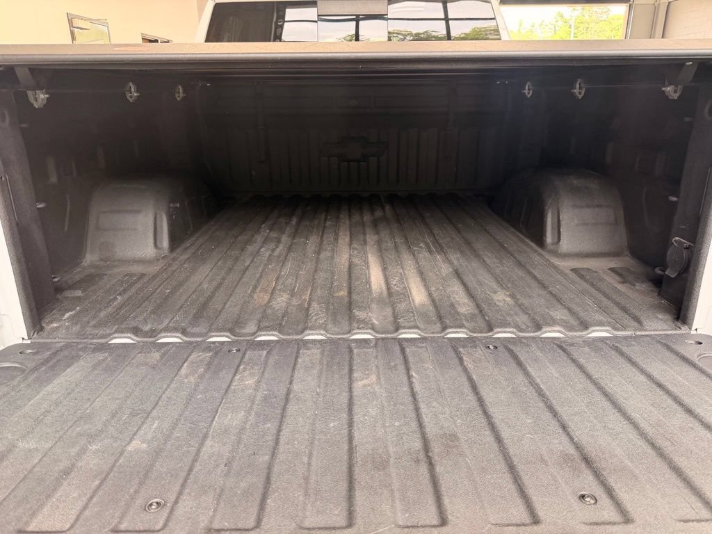Used 2019 Chevrolet Silverado 1500 RST AWD/4WD image 9