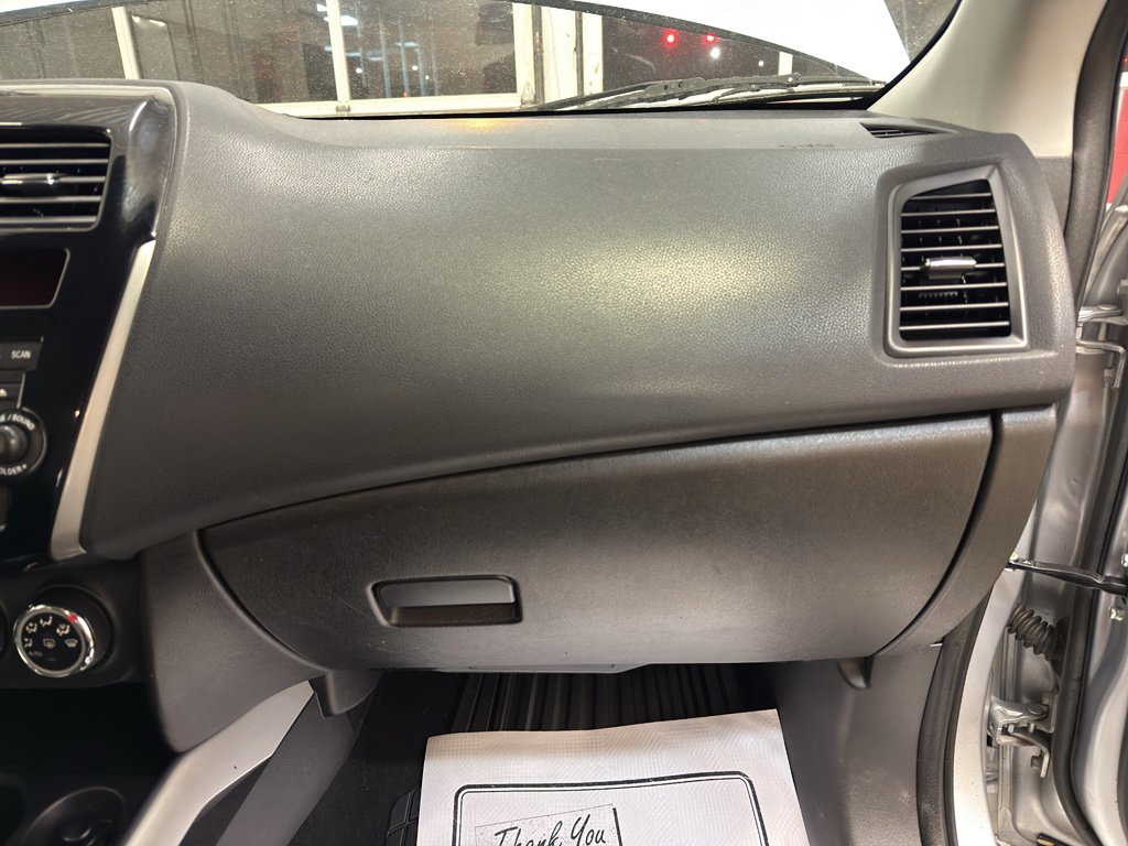 Used 2012 Mitsubishi Outlander Sport SE image 23