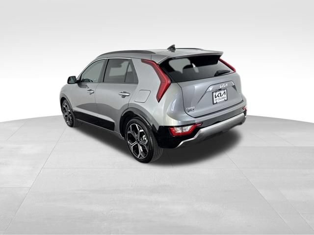 Certified 2025 Kia Niro EX Touring FWD image 9