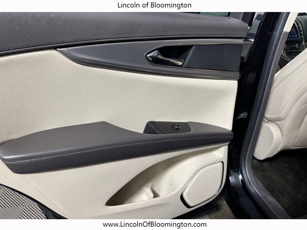 Used 2017 Lincoln MKX Reserve w/ Canadian Touring Package image 46