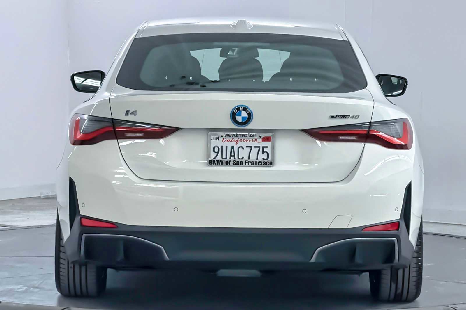 Used 2025 BMW i4 eDrive40 w/ Premium Package image 7