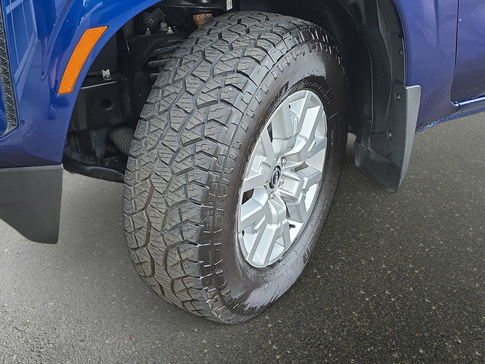 Used 2023 Nissan Frontier SV w/ Technology Package image 31