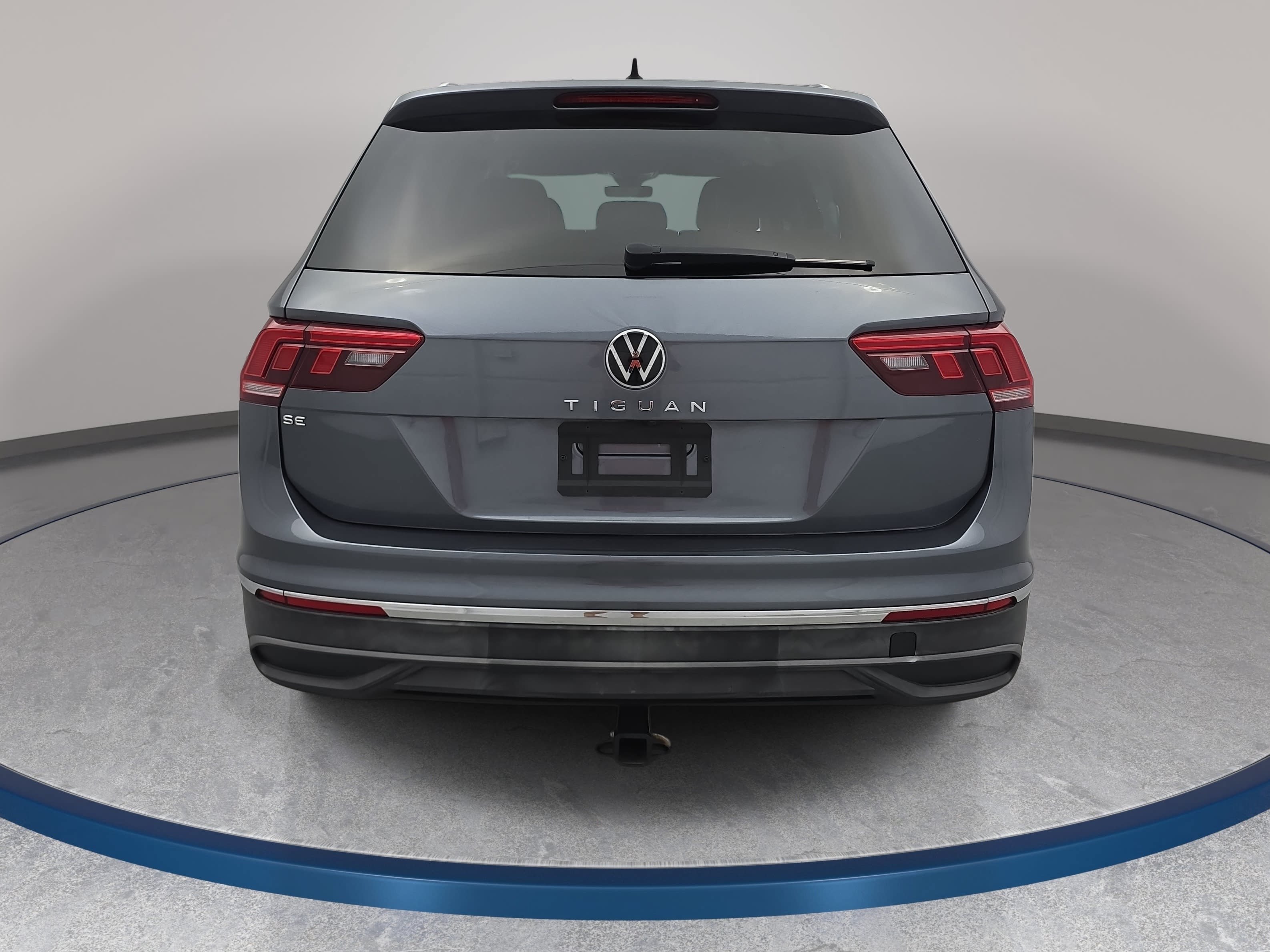 Used 2023 Volkswagen Tiguan SE FWD image 6