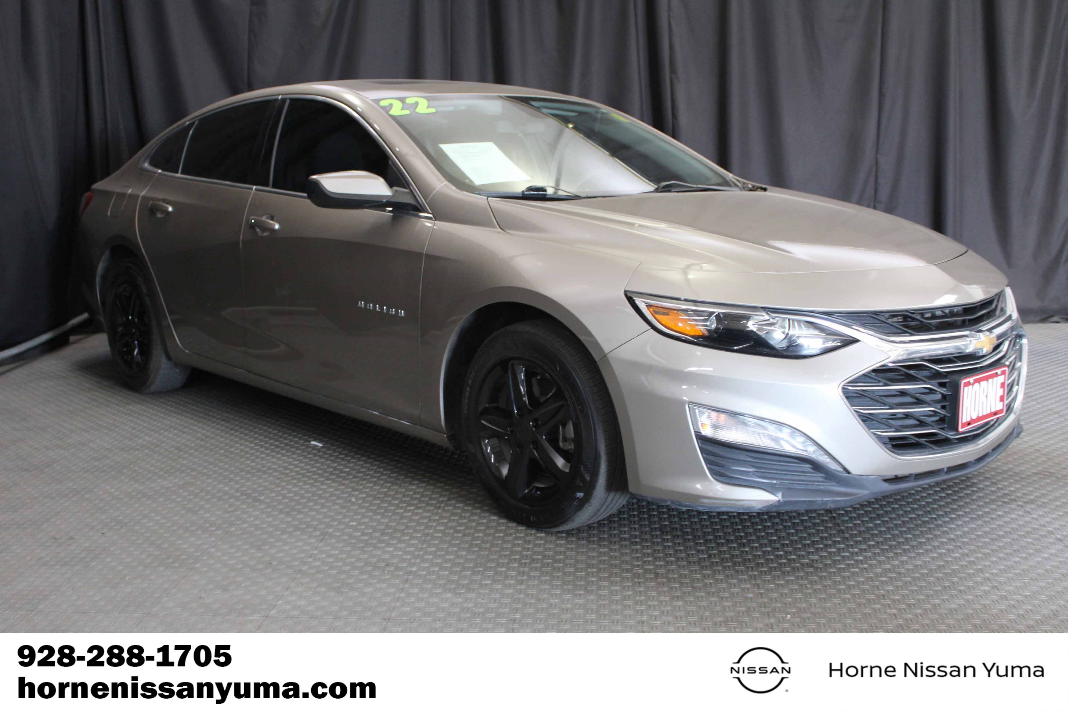 Used 2022 Chevrolet Malibu LT FWD image 1