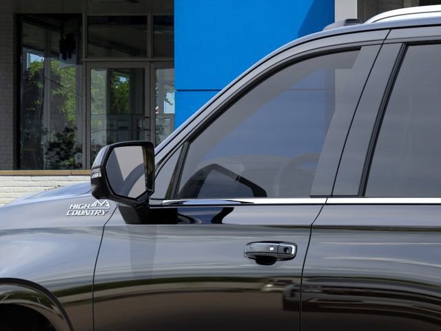 New 2026 Chevrolet Tahoe High Country AWD/4WD image 12