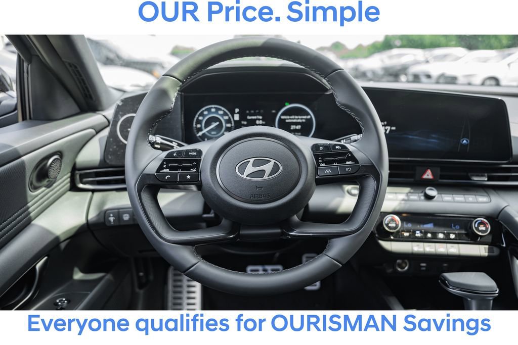 New 2025 Hyundai Elantra SEL image 19
