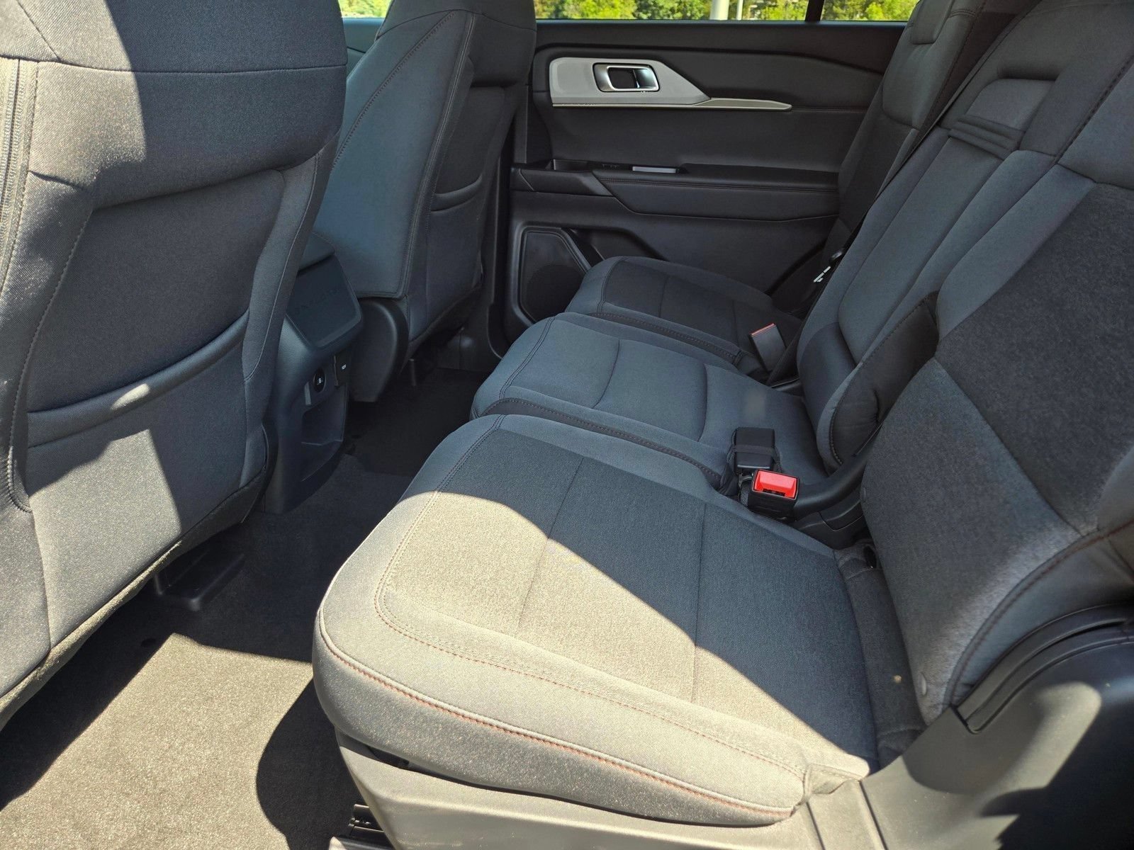 New 2026 Ford Explorer Active AWD/4WD image 12