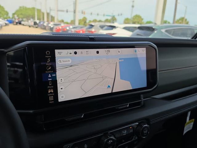 Used 2025 Jeep Gladiator Mojave AWD/4WD image 22