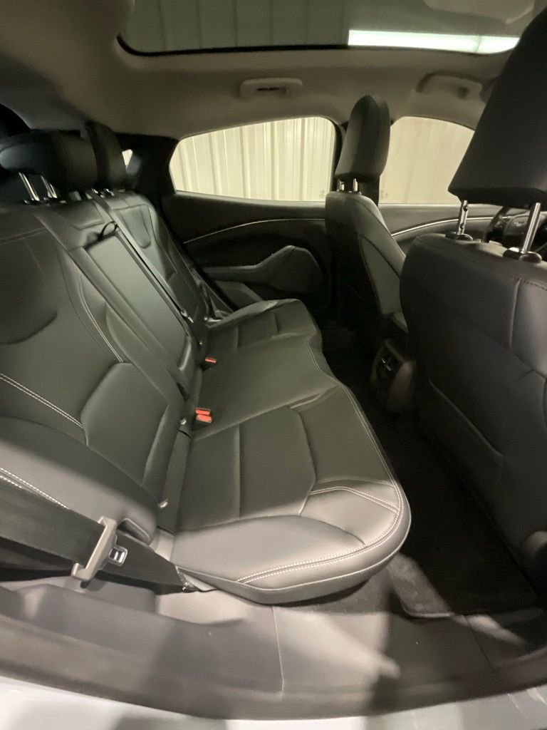 Used 2025 Ford Mustang Mach-E Premium image 12