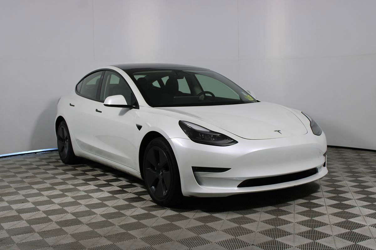 Used 2023 Tesla Model 3 Long Range AWD/4WD image 17