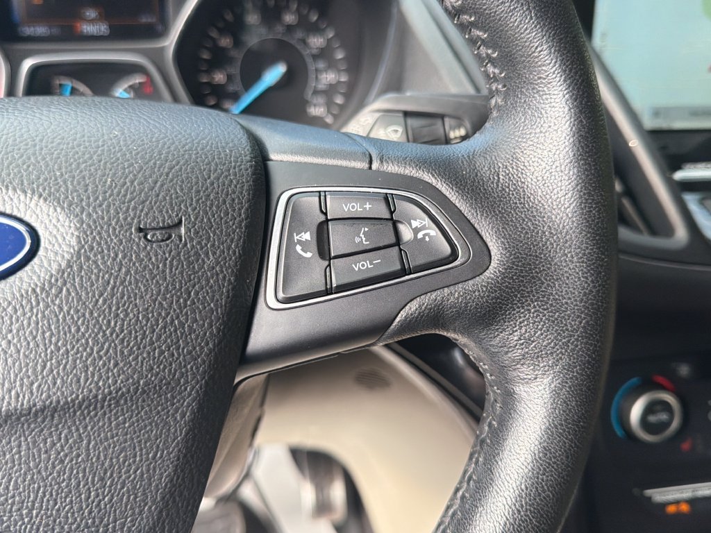 Used 2019 Ford Escape Titanium FWD image 20