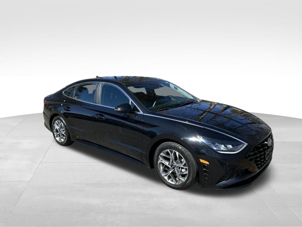 Used 2022 Hyundai Sonata SEL w/ Preferred Accessory Package image 8