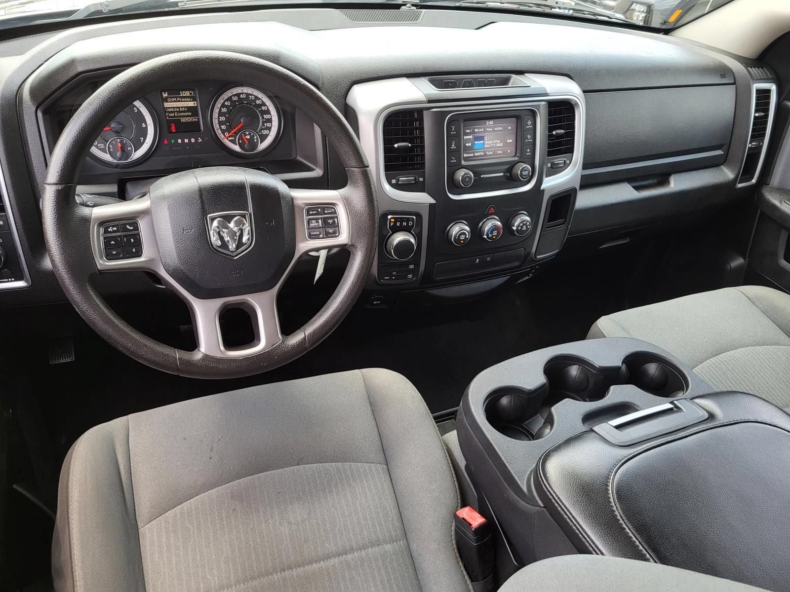 Used 2022 RAM 1500 Classic SLT AWD/4WD image 15