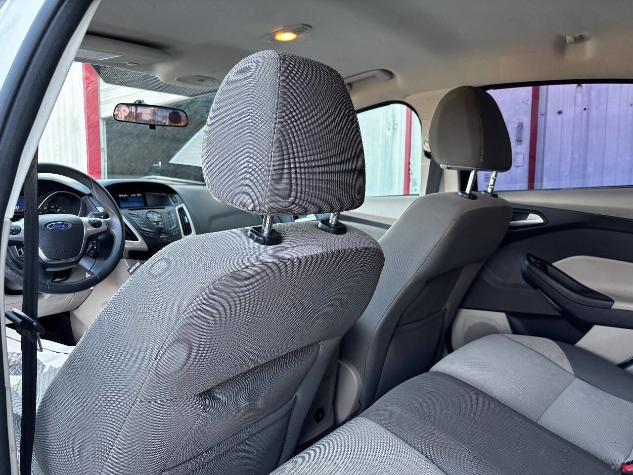 Used 2013 Ford Focus SE image 36