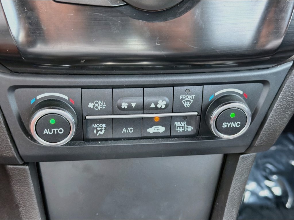 Used 2019 Acura ILX FWD image 31
